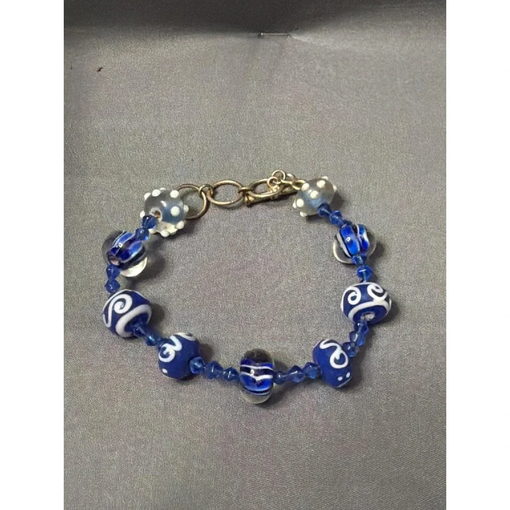 Artisan Lampwork Glass Bead Bracelet Blue White Swirl Dot Brass Toggle Clasp 9in